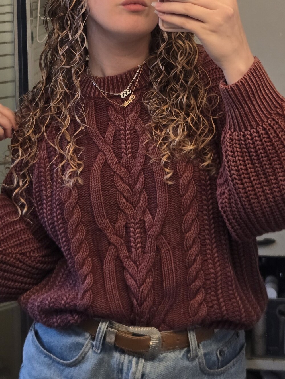 Cozy Cable Knit Sweater - Burgundy